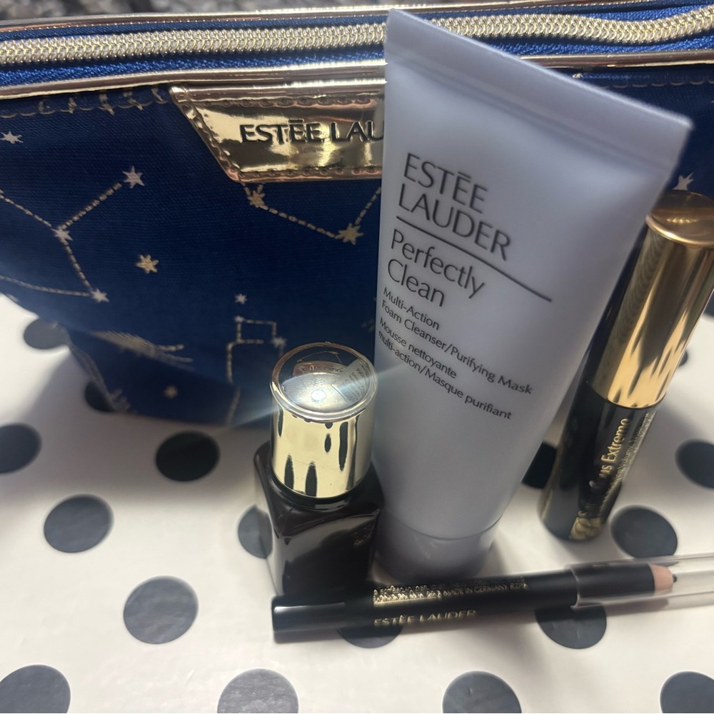 Estee Lauder Concealer Set with Blue and Gold Accents